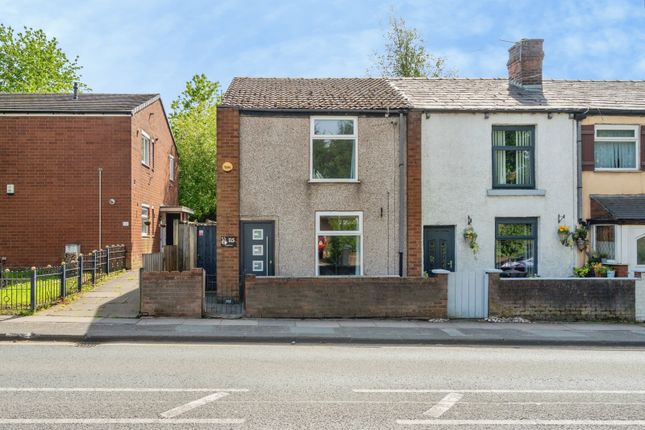 2 bed property, in Wigan Road, £145,000