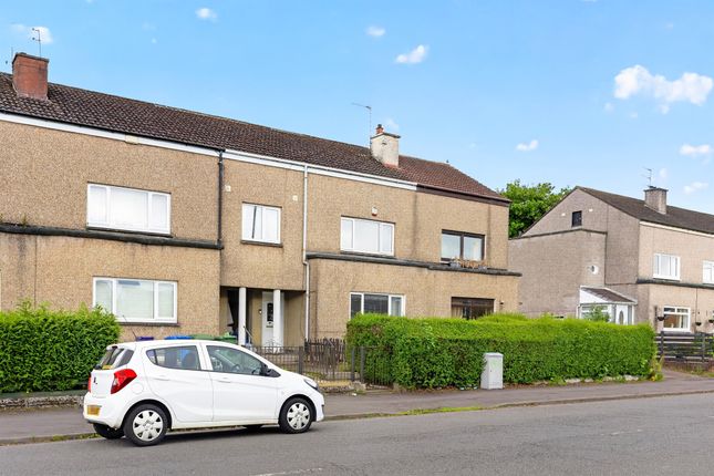 3 bed property, in Gleddoch Road, £130,000