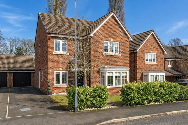 4 bed property, in Ackhurst Lodge Drive, £465,995