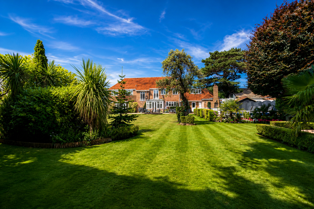 5 bed property, in Herbert Road, £2,350,000