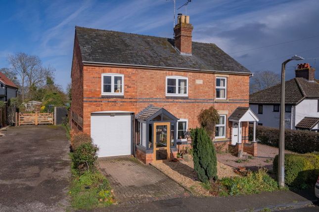 3 bed property, in Upper Welland Road, £395,000