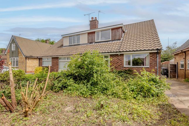 3 bed property, in Parkstone Avenue, £175,000