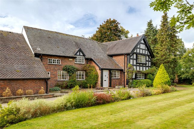 5 bed property, in Overton Green, £1,495,000