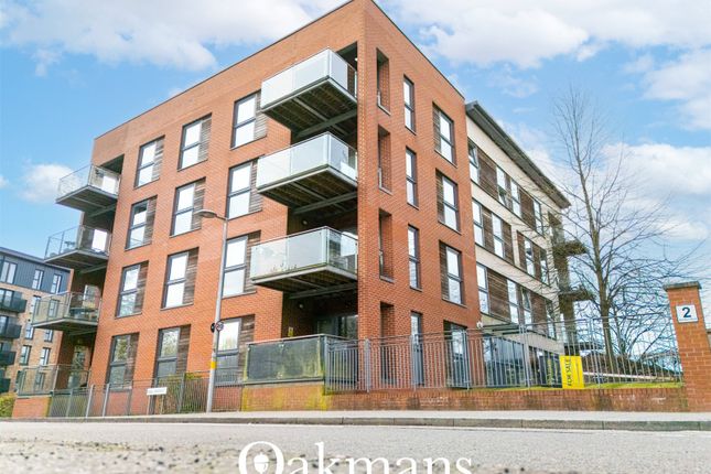 2 bed property, in Bell Barn Road, £230,000