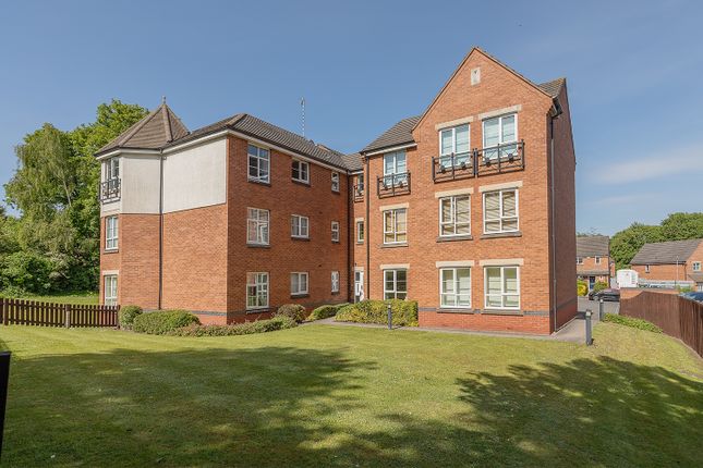 2 bed property, in Britannia Close, £135,000