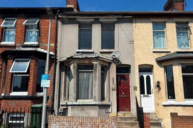 3 bed property, in 33 St. Marys Road, £65,000