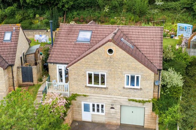 5 bed property, in Canal View, £600,000