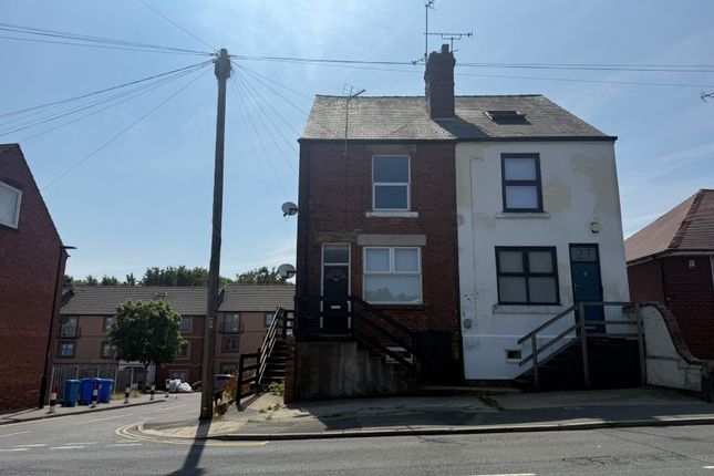 Studio, in 25A & 25B Normanton Spring Road, £45,000