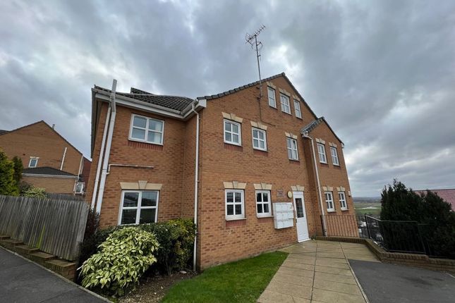 2 bed property, in 12 West View Road, £50,000