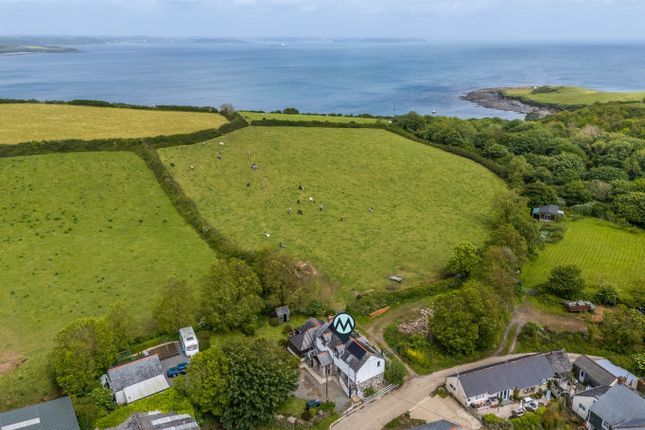 2 bed property, in Near Manaccan, £465,000