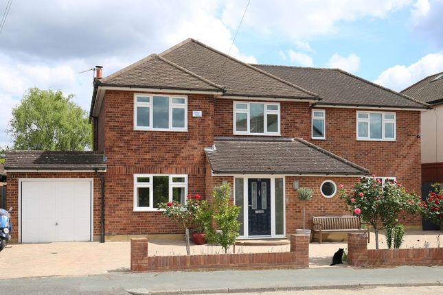 4 bed property, in Broadfields, £1,750,000