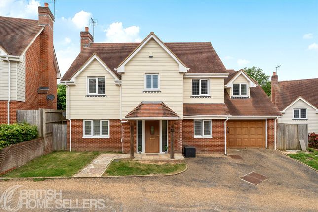 4 bed property, in The Russets, £660,000