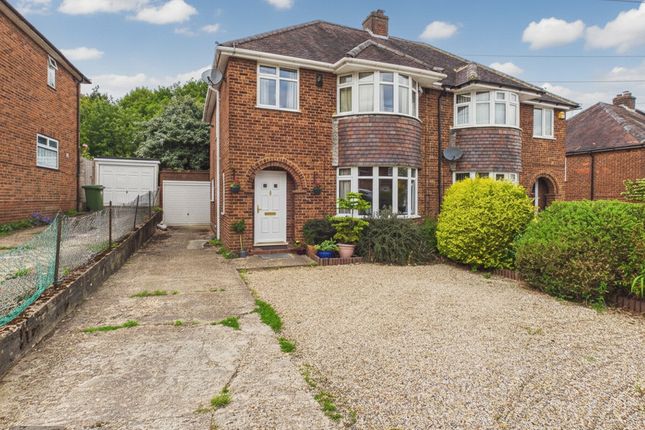 3 bed property, in Desborough Avenue, £475,000