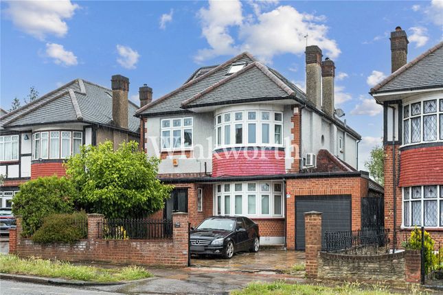 5 bed property, in Bourne Hill, £1,200,000