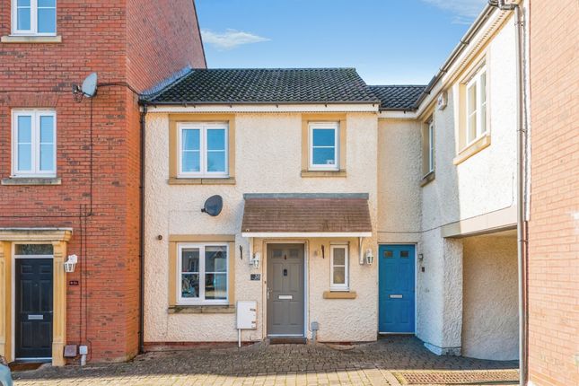 3 bed property, in Britten Road, £260,000