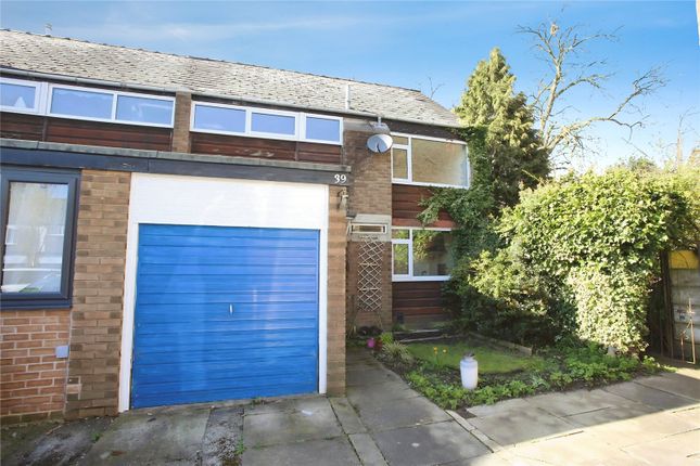 3 bed property, in Mauldeth Close, £350,000