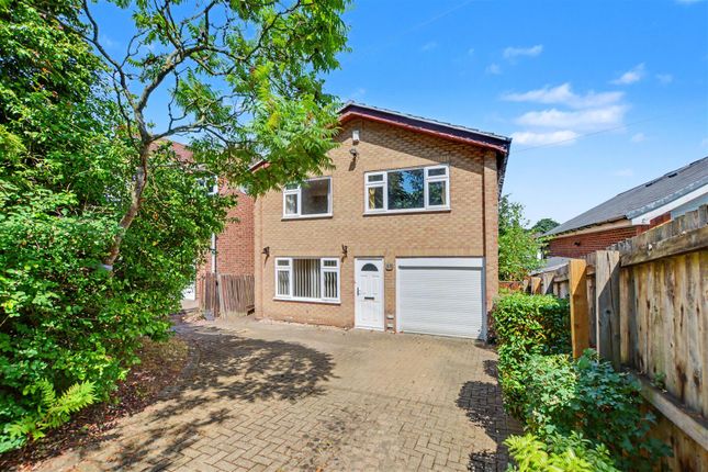 4 bed property, in Hillside Road, £379,995