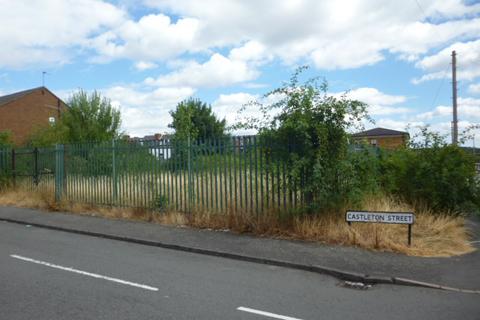 Studio, in CASTLETON STREET, £200,000