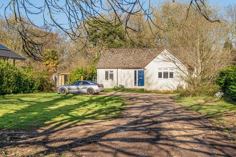 4 bed property, in Telegraph Lane, £675,000