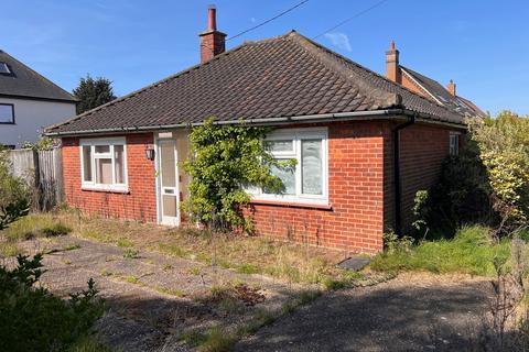 3 bed property, in Leiston Road, £365,000