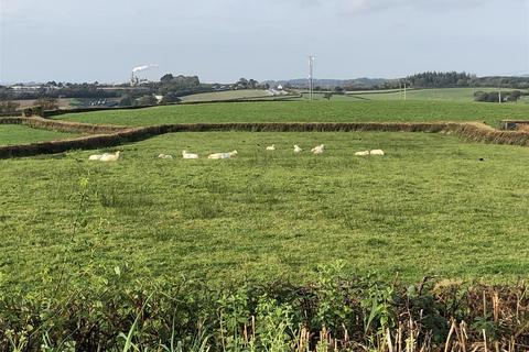 Land, in Adj Bee Meadow, £300,000