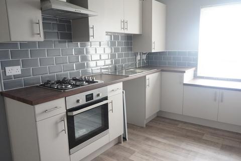 2 bed property, in High Causeway, £125,000
