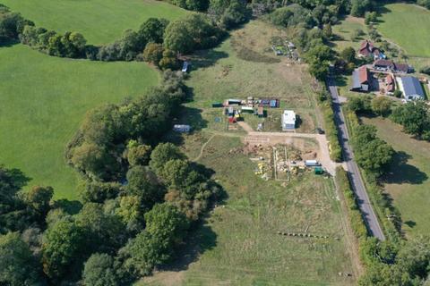 Studio, in Stan Hill, £8,000
