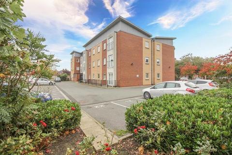 2 bed property, in Wrendale Court, £147,000