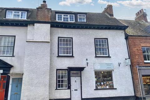 4 bed property, in Fore Street, £625,000