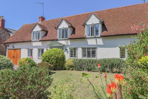 4 bed property, in Great Easton, £850,000