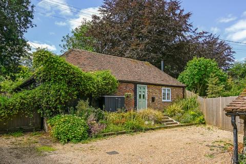 3 bed property, in Maxted Street, £500,000