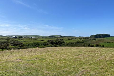 Land, in BUILDING PLOT & LAND AT CHALLOCH, £150,000