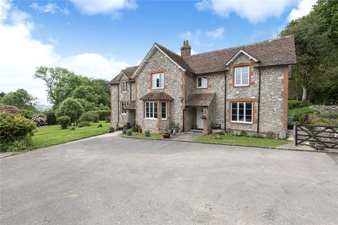 6 bed property, in Hawkchurch, £595,000