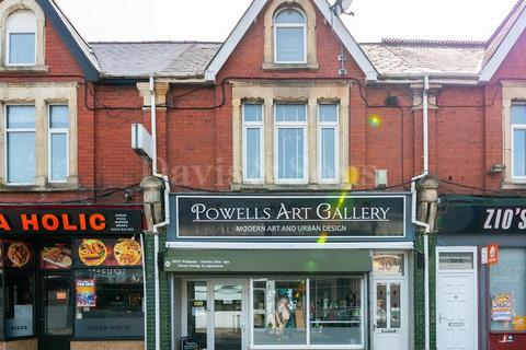 2 bed property, in Tredegar Street, £230,000