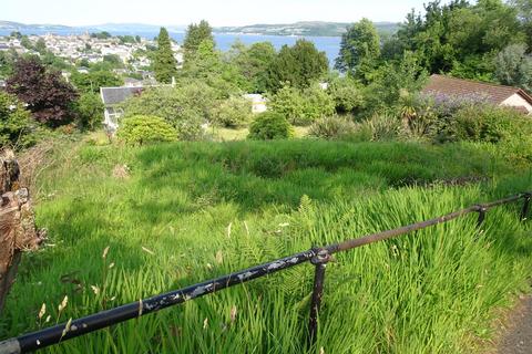 Studio, in Craigendarroch, £55,000