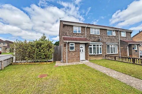 3 bed property, in Verwood, £369,500