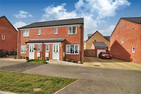 3 bed property, in Burnthouse Lane, £260,000