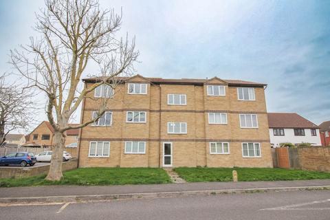 1 bed property, in Hambledon Road, £110,000