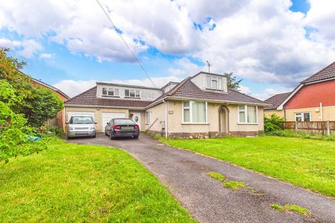 5 bed property, in West Road, £699,950