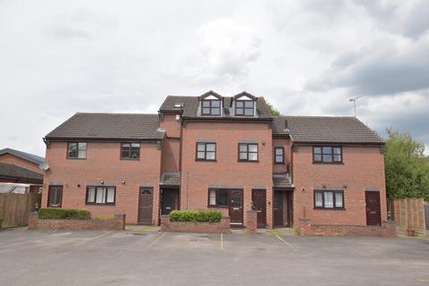 2 bed property, in Bertelin Road, £99,950