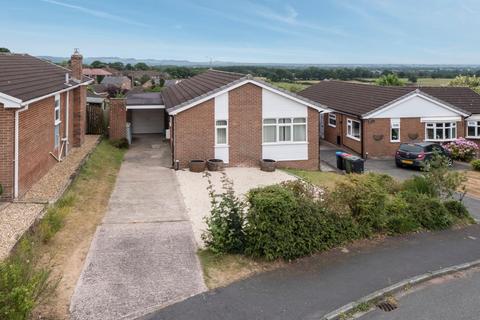 3 bed property, in The Crescent, £367,500
