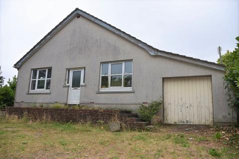 3 bed property, in Genaur Glyn, £248,000