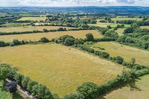 Studio, in Greenway Farm, £250,000