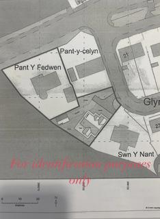 Studio, in Glynderi, £77,000