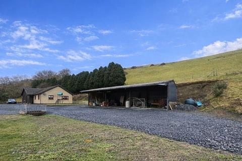 4 bed property, in Abermeurig, £430,000
