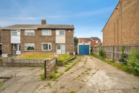 3 bed property, in Belleisle Road, £135,000