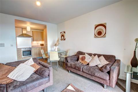 2 bed property, in Cameronian Square, £120,000