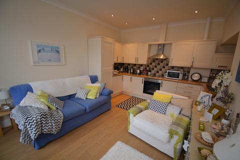 2 bed property, in Bridlington Street, £107,500