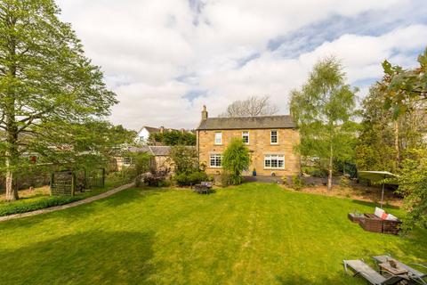5 bed property, in Cornbank House 59 Carlops Road, £700,000