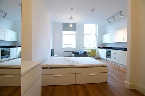 Studio, in Town Hall, £79,950
